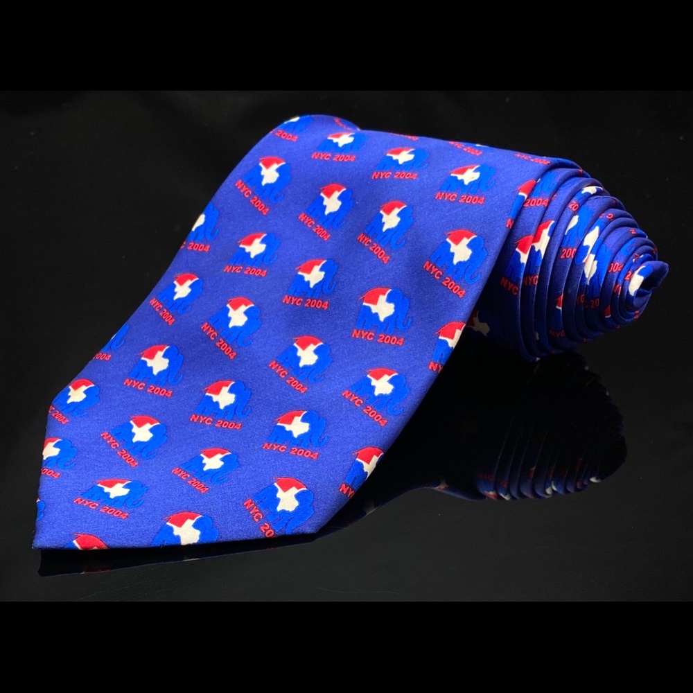 Varsity Vests Silk Republican Elephant Neck Tie